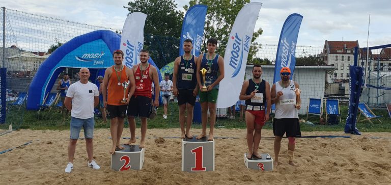 II Turniej w siatkówkę plażową