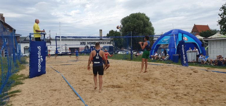 II Turniej w siatkówkę plażową