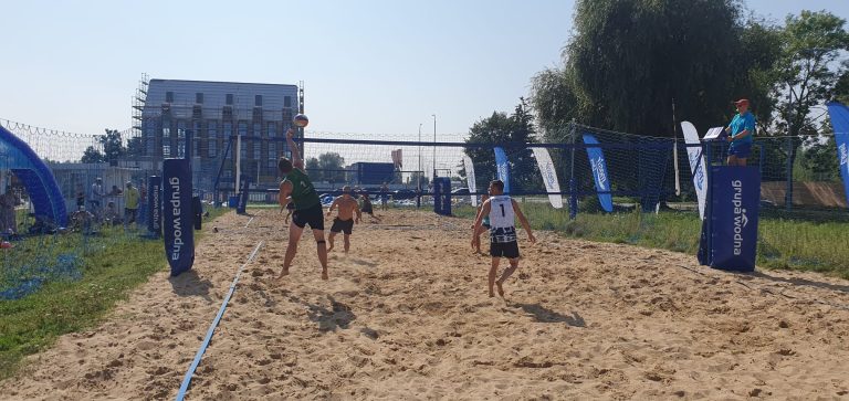 II Turniej w siatkówkę plażową