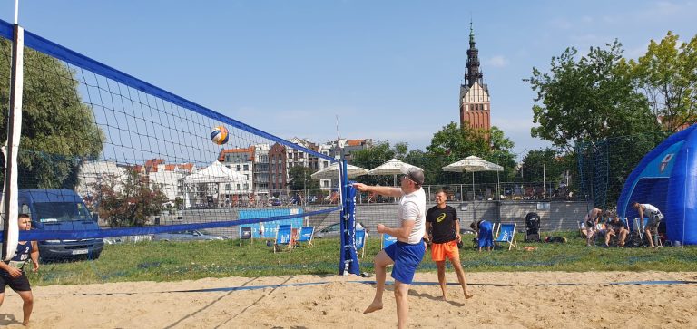 II Turniej w siatkówkę plażową