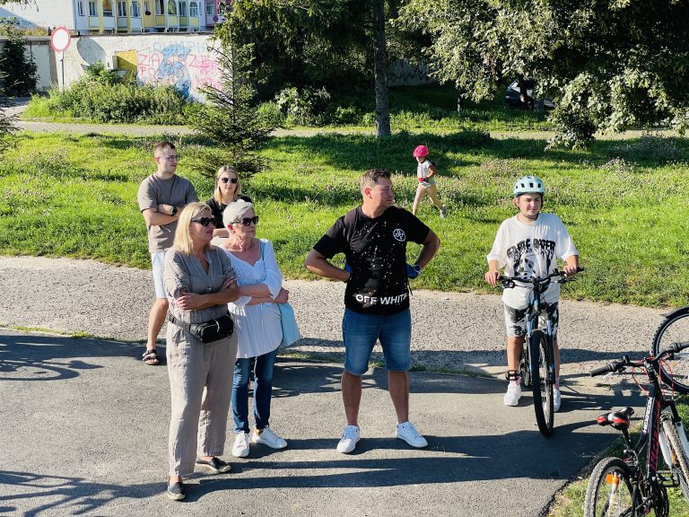 Zawody na pumptracku w parku Traugutta