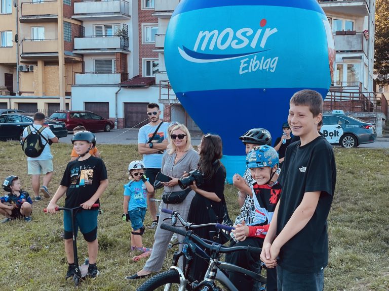 Zawody na pumptracku w parku Traugutta