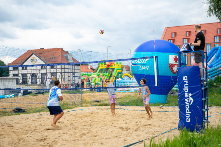 Turniej w siatkówkę plażową 2025