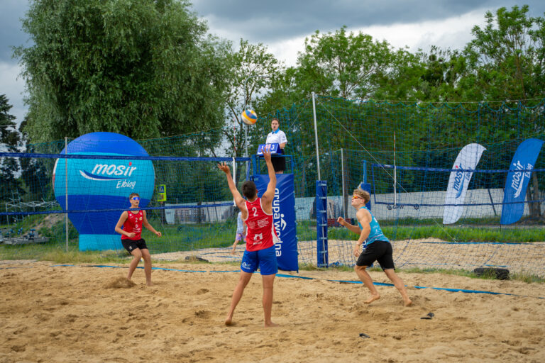 Turniej w siatkówkę plażową 2025