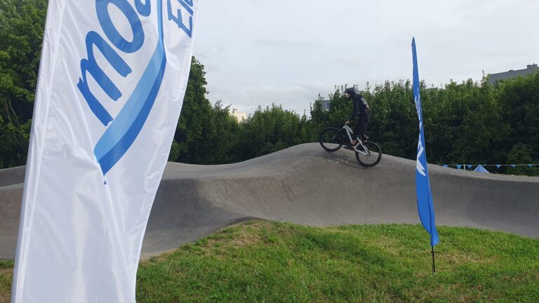 Zawody na pumptracku (ul. Oliwska)