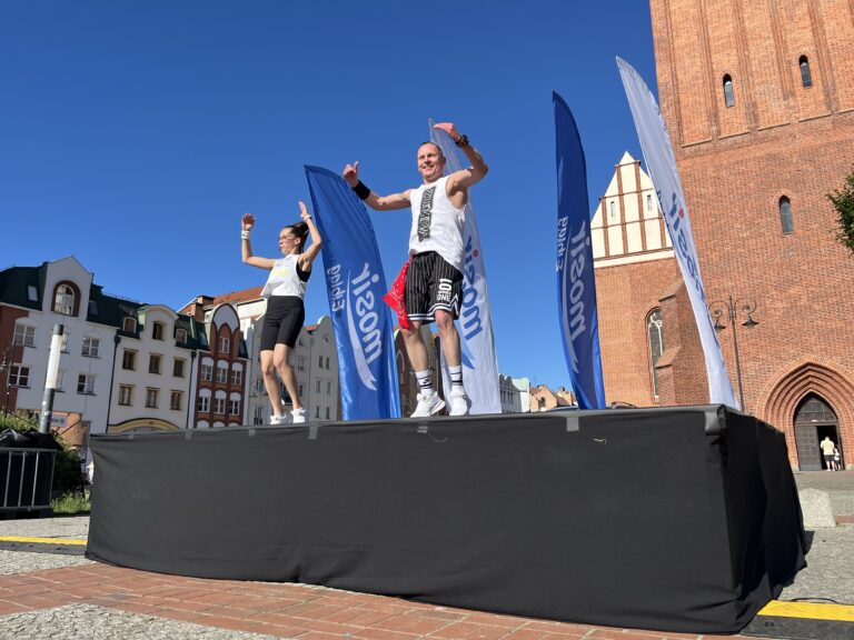 Zumba w plenerze (Plac Katedralny)