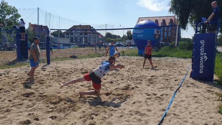 Turniej w siatkówkę plażową 2025