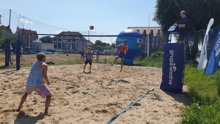 Turniej w siatkówkę plażową 2025