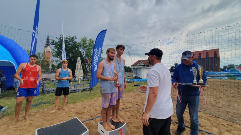 Turniej w siatkówkę plażową 2025
