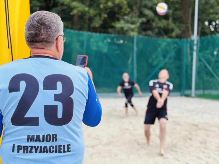 Siatkówka Plażowa w Parku Wodnym Dolinka