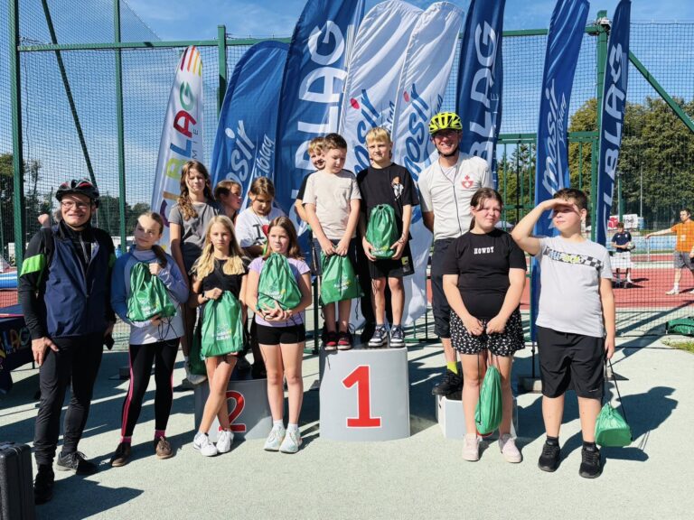 Przejazd rowerowy i festyn na Kalbarze