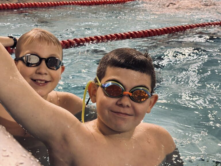 VII Pływacka Sztafeta Niepodległości