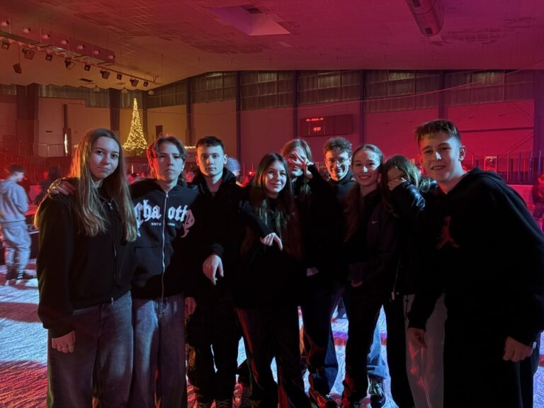 Mikołajki na lodzie