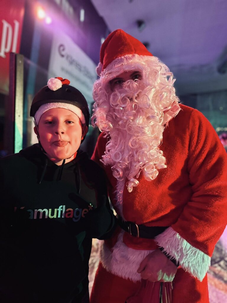 Mikołajki na lodzie