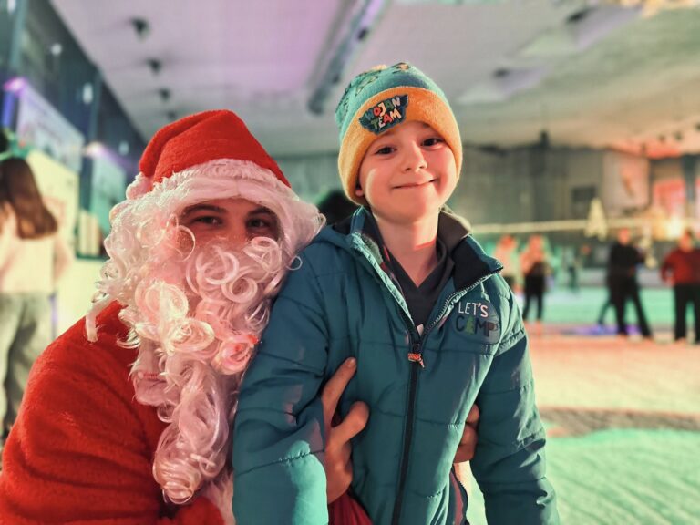 Mikołajki na lodzie