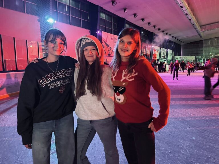 Mikołajki na lodzie