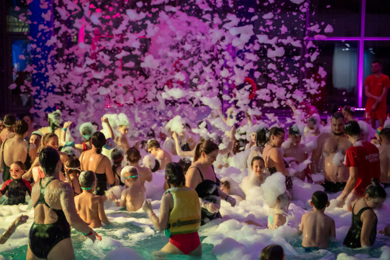 Rodzinna Noc Dolinka