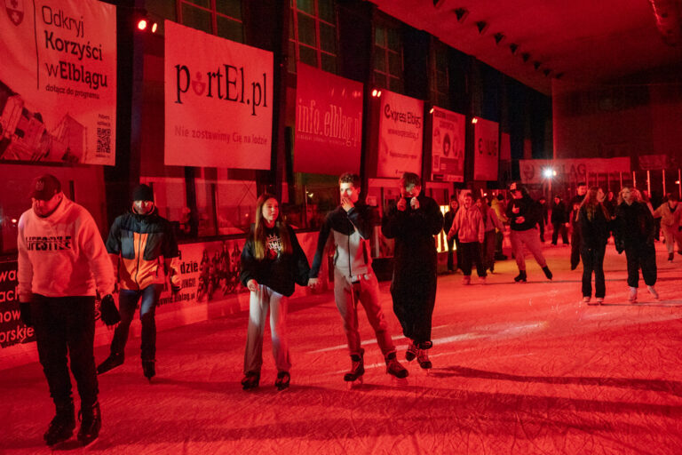 Walentynki na Lodowisku