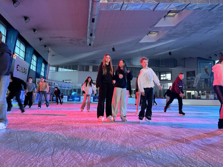 Zakończenie sezonu na Lodowisku Helena