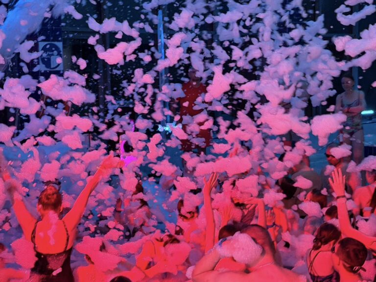 Rodzinna noc na Dolince