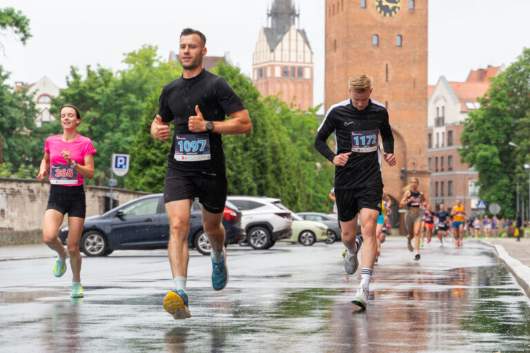 XVII Bieg Piekarczyka cz. 1